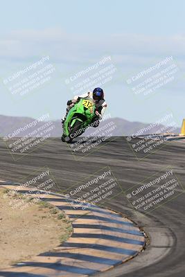 media/Nov-16-2025-Race Pace (Sun) [[8c5fa54630]]/Verified Riders/1-Turns 9 and 10 (925am)/